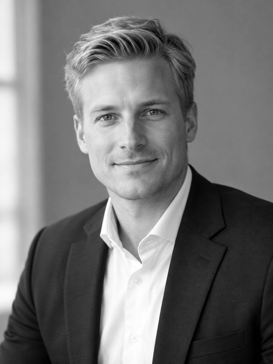 Porträt von Lennart Schäfer – Kundenberatung